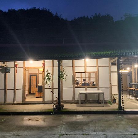 Drizzle Tea House Bed & Breakfast Fenchihu Luaran gambar
